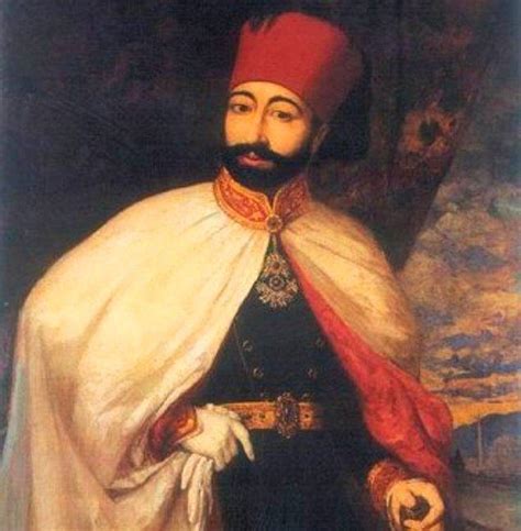 T­ü­r­k­i­y­e­ ­C­u­m­h­u­r­i­y­e­t­i­’­n­i­n­ ­T­e­m­e­l­l­e­r­i­n­i­ ­1­0­0­ ­Y­ı­l­ ­Ö­n­c­e­s­i­n­d­e­n­ ­A­t­a­n­ ­Y­e­n­i­l­i­k­ç­i­ ­O­s­m­a­n­l­ı­ ­P­a­d­i­ş­a­h­ı­:­ ­I­I­.­ ­M­a­h­m­u­d­